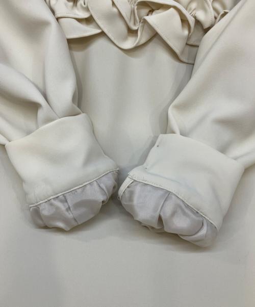 Sono（ソーノ）Sono (ソーノ) フリルフルワンピース アイボリー サイズ:Freeの古着・服飾アイテム