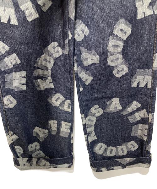 A FEW GOOD KIDS（アフューグッドキッズ）A FEW GOOD KIDS (アフューグッドキッズ) 3Dサークルプリントデニムパンツ インディゴ サイズ:ｓの古着・服飾アイテム