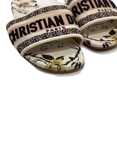 Christian Dior（クリスチャン ディオール）Christian Dior (クリスチャン ディオール) Dway スライドサンダル ホワイト サイズ:35 1/2の古着・服飾アイテム