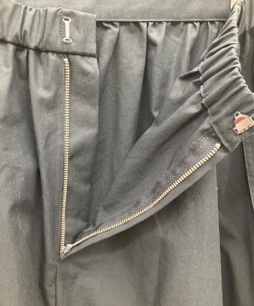 UNITED ARROWS（ユナイテッドアローズ）UNITED ARROWS (ユナイテッドアローズ) カーゴ ギャザースカート ブラック サイズ:38の古着・服飾アイテム