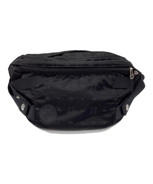 POTR（ピー・オー・ティー・アール）POTR (ピー・オー・ティー・アール) モノグラム ウエストバッグ　MONOGRAM WAIST BAG ブラックの古着・服飾アイテム