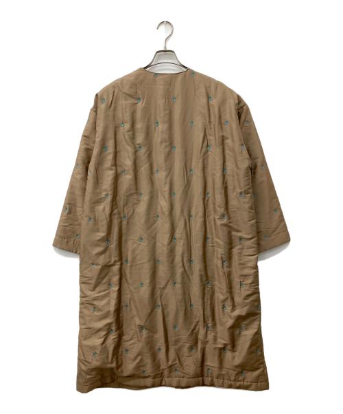 ne quittez pas（ヌキテパ）ne quittez pas (ヌキテパ) Poly Dupion Embroidery Quilted Coat ベージュ サイズ:Freeの古着・服飾アイテム