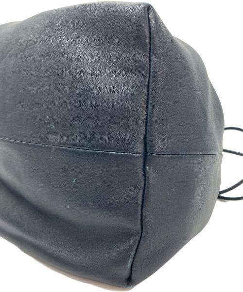 JIL SANDER（ジルサンダー）JIL SANDER (ジルサンダー) DUMPLING ドローストリングバッグ ネイビーの古着・服飾アイテム