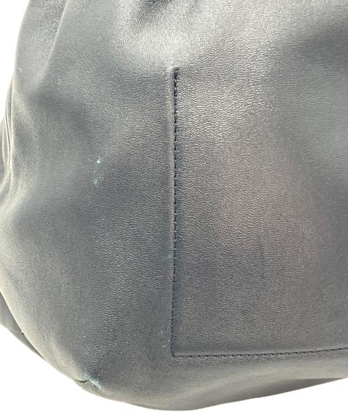 JIL SANDER（ジルサンダー）JIL SANDER (ジルサンダー) DUMPLING ドローストリングバッグ ネイビーの古着・服飾アイテム