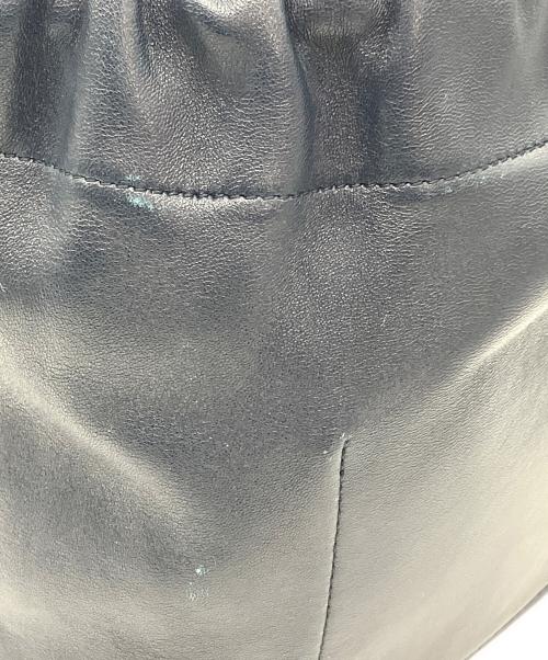 JIL SANDER（ジルサンダー）JIL SANDER (ジルサンダー) DUMPLING ドローストリングバッグ ネイビーの古着・服飾アイテム