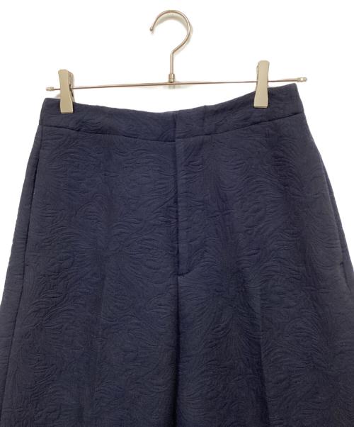 Con te（コンテ）Con te (コンテ) CON FLW JACQUAD WIDE PT/ジャガードワイドパンツ ネイビー サイズ:38の古着・服飾アイテム