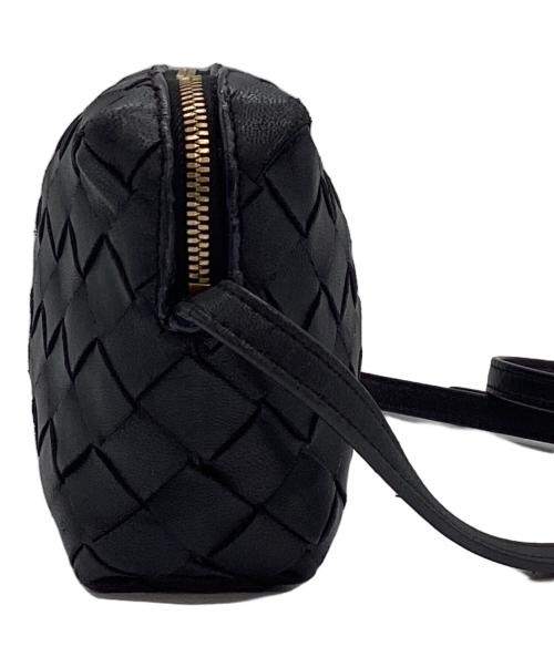 BOTTEGA VENETA（ボッテガベネタ）BOTTEGA VENETA (ボッテガベネタ) イントレチャートショルダーバック ブラック サイズ:下記参照の古着・服飾アイテム
