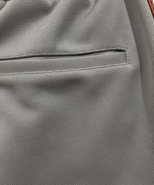 TRISECT 2 JOURNAL STANDARD（トライセクトツー ジャーナルスタンダード）TRISECT 2 JOURNAL STANDARD (トライセクトツー ジャーナルスタンダード) IKAT PATTERN トラックパンツ グレー サイズ:Mの古着・服飾アイテム