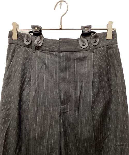 JOURNAL STANDARD relume（ジャーナルスタンダード レリューム）JOURNAL STANDARD relume (ジャーナルスタンダード レリューム) サスペンダーワイドパンツ グレー サイズ:36の古着・服飾アイテム
