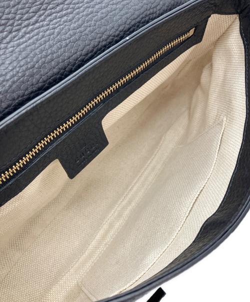 GUCCI（グッチ）GUCCI (グッチ) チェーンショルダーバッグ ブラックの古着・服飾アイテム