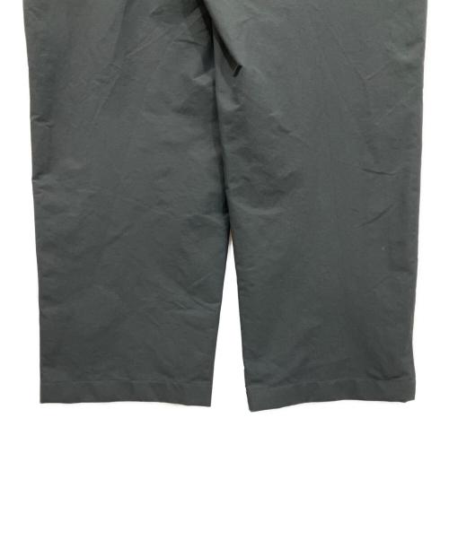 GOLDWIN（ゴールドウイン）GOLDWIN (ゴールドウイン) One Tuck Tapered Ankle Pants　アンクルパンツ グリーン サイズ:Lの古着・服飾アイテム