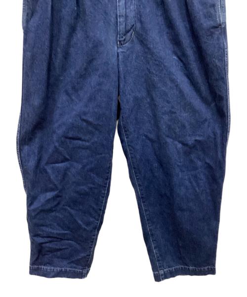 UNFIL（アンフィル）UNFIL (アンフィル) cotton-denim 2 tuck trousers コットンデニム2タックトラウザー サイズ:5の古着・服飾アイテム