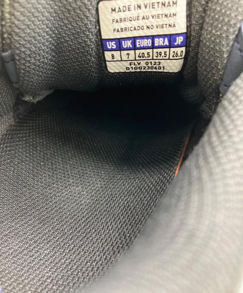 MIZUNO（ミズノ）MIZUNO (ミズノ) Graphpaper (グラフペーパー) WAVE RIDER β グレー サイズ:26cmの古着・服飾アイテム