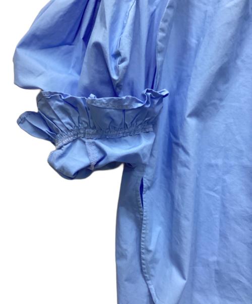 ENFOLD（エンフォルド）ENFOLD (エンフォルド) COブロードカーブフリルシャツ ブルー サイズ:38の古着・服飾アイテム