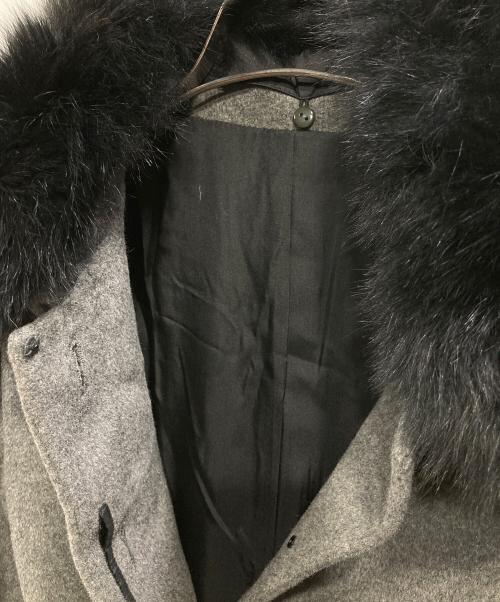 LAVITA（ラ・ヴィータ）LAVITA (ラ・ヴィータ) 襟ファーコート グレー サイズ:Mの古着・服飾アイテム