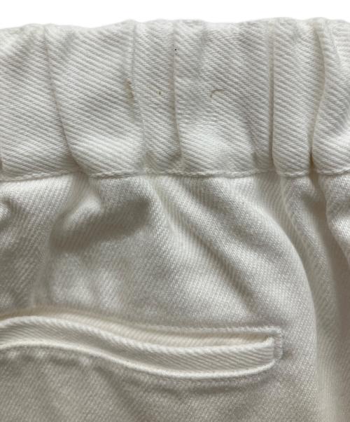 BLACK COMME des GARCONS（ブラックコムデギャルソン）BLACK COMME des GARCONS (ブラックコムデギャルソン) テーパードパンツ　ストレートパンツ ホワイト サイズ:XSの古着・服飾アイテム