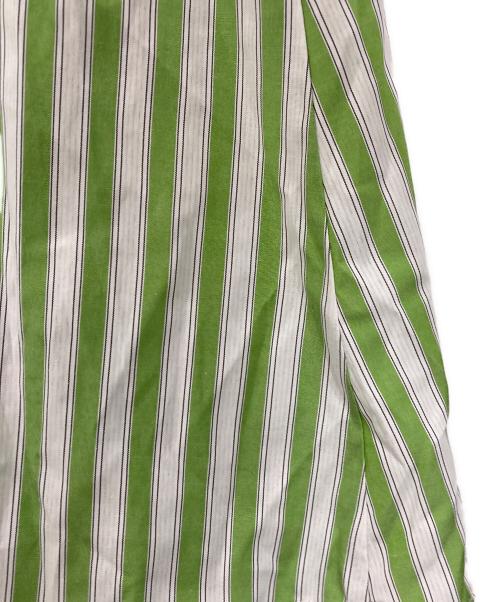 Super Beauty（スーパービューティ）Super Beauty (スーパービューティ) ワンピース グリーン サイズ:40 未使用品の古着・服飾アイテム