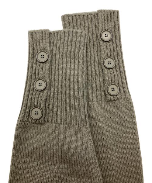 icB（アイシービー）icB (アイシービー) ソフトカシミヤミックス ハイネックワンピース カーキ サイズ:Sの古着・服飾アイテム