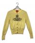 Vivienne Westwood RED LABEL（ヴィヴィアンウエストウッドレッドレーベル）の古着「ドライコットンニットラフステッチオーブ刺繍クルーネックカーディガン」｜イエロー