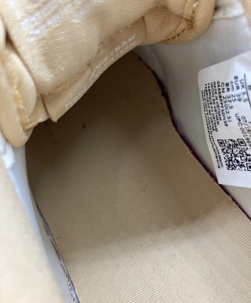 NIKE（ナイキ）NIKE (ナイキ) AIR FORCE 1 '07（エア フォース 1 '07 ） アイボリー サイズ:25cm 未使用品の古着・服飾アイテム