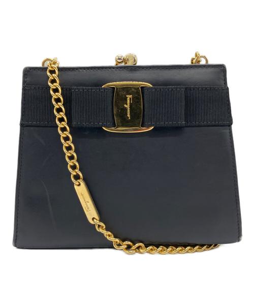 Salvatore Ferragamo（サルヴァトーレ フェラガモ）Salvatore Ferragamo (サルヴァトーレ フェラガモ) ヴァラ チェーンショルダーバッグ ブラックの古着・服飾アイテム