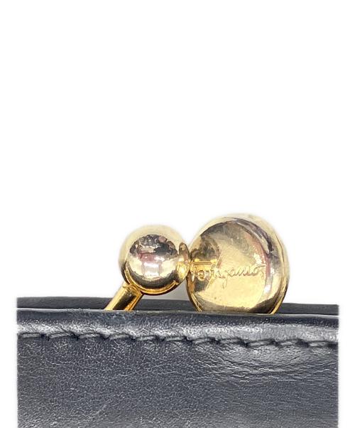 Salvatore Ferragamo（サルヴァトーレ フェラガモ）Salvatore Ferragamo (サルヴァトーレ フェラガモ) ヴァラ チェーンショルダーバッグ ブラックの古着・服飾アイテム