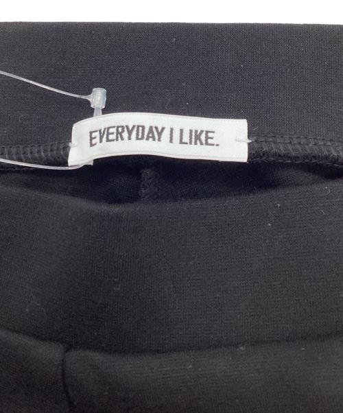 EVERYDAY I LIKE.（エヴリデイ アイ ライク）EVERYDAY I LIKE. (エヴリデイ アイ ライク) Director パンツ　ディストリクトパンツ ブラック サイズ:SIZE 36 未使用品の古着・服飾アイテム