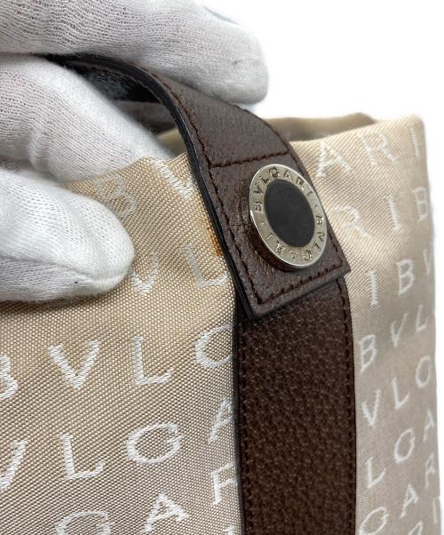 BVLGARI（ブルガリ）BVLGARI (ブルガリ) ロゴマニア ハンドバッグ ベージュの古着・服飾アイテム