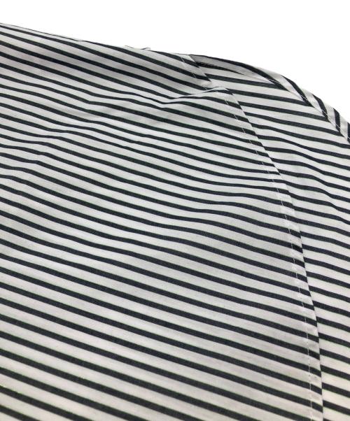 LOUNIE（ルーニー）LOUNIE (ルーニー) 先染めラメストライプシャツ ホワイト×グレー サイズ:38の古着・服飾アイテム