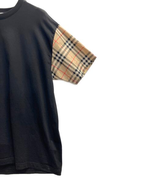 BURBERRY（バーバリー）BURBERRY (バーバリー) ノバチェック スリーブ コットンTシャツ ブラック×ベージュ サイズ:Sの古着・服飾アイテム