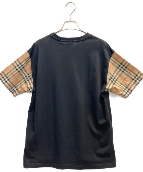 BURBERRY（バーバリー）BURBERRY (バーバリー) ノバチェック スリーブ コットンTシャツ ブラック×ベージュ サイズ:Sの古着・服飾アイテム