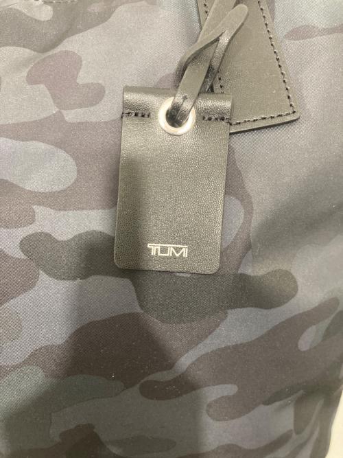 TUMI（トゥミ）TUMI (トゥミ) DEVOE HOPETOTE/デヴォーホープトートバッグ ネイビーの古着・服飾アイテム