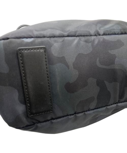 TUMI（トゥミ）TUMI (トゥミ) DEVOE HOPETOTE/デヴォーホープトートバッグ ネイビーの古着・服飾アイテム