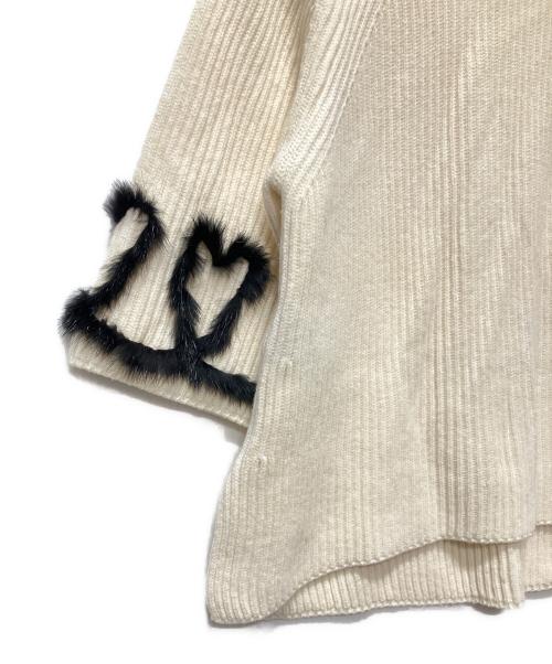 FENDI（フェンディ）FENDI (フェンディ) ハートファースリーブニット アイボリー サイズ:38の古着・服飾アイテム