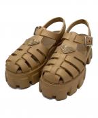 PRADAプラダ）の古着「モノリス ラバー サンダル」｜ブラウン