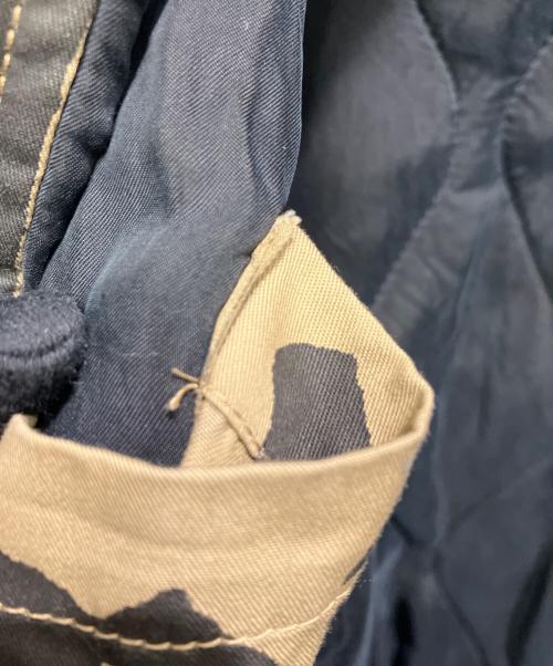 NUDE:MM（ヌード:マサヒコマルヤマ）NUDE:MM (ヌード:マサヒコマルヤマ) LOGO COLLAGE PRINT BOMBER JACKET ベージュ×ブラック サイズ:Mの古着・服飾アイテム