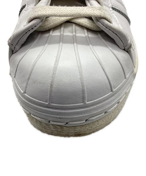 adidas（アディダス）adidas (アディダス) SUPERSTAR LUX TOMORROWLAND ホワイト×ベージュ サイズ:25㎝の古着・服飾アイテム