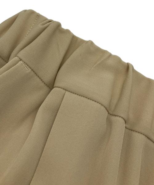 journal standard L'essage（ジャーナルスタンダード レサージュ）journal standard L'essage (ジャーナルスタンダード レサージュ) ドライツイルタックパンツ　ワイドパンツ ベージュ サイズ:36の古着・服飾アイテム
