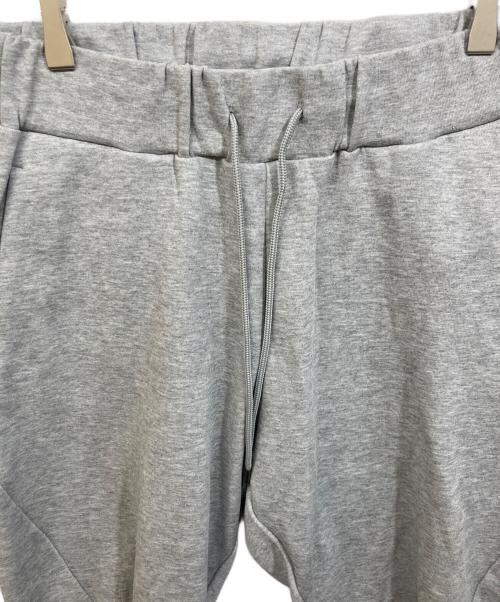 ATTACHMENT（アタッチメント）ATTACHMENT (アタッチメント) ジョガーパンツ グレー サイズ:4の古着・服飾アイテム