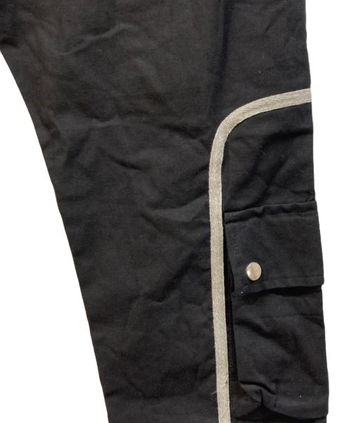 mnml（ミニマル）mnml (ミニマル) CONTRAST TAPED CARGO PANTS ブラック サイズ:SIZE XXLの古着・服飾アイテム