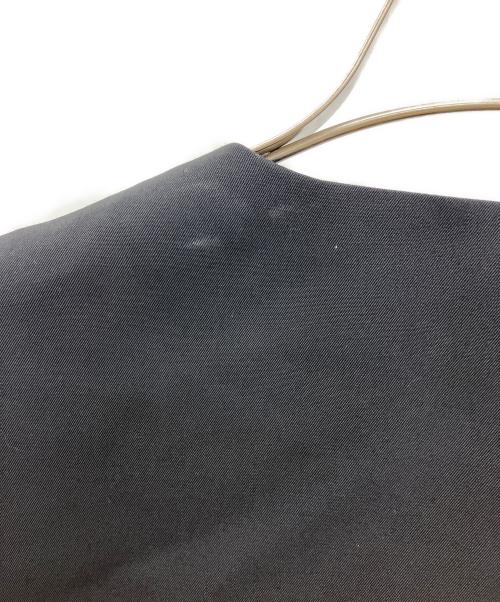 Ujoh（ウジョー）Ujoh (ウジョー) ジップスリットベスト ブラック サイズ:3 未使用品の古着・服飾アイテム