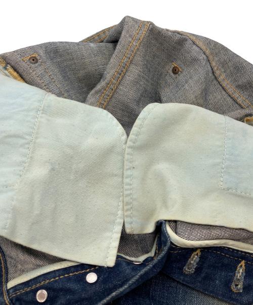 DSQUARED2（ディースクエアード）DSQUARED2 (ディースクエアード) CLASSIC KENNY TWIST JEAN　ハードクラッシュ加工デストロイドデニムパンツ インディゴ サイズ:44の古着・服飾アイテム