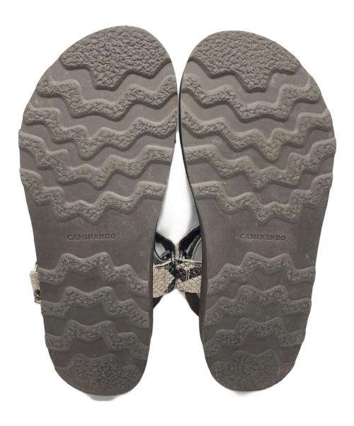 Caminando（カミナンド）Caminando (カミナンド) サンダル ブラウン サイズ:6の古着・服飾アイテム