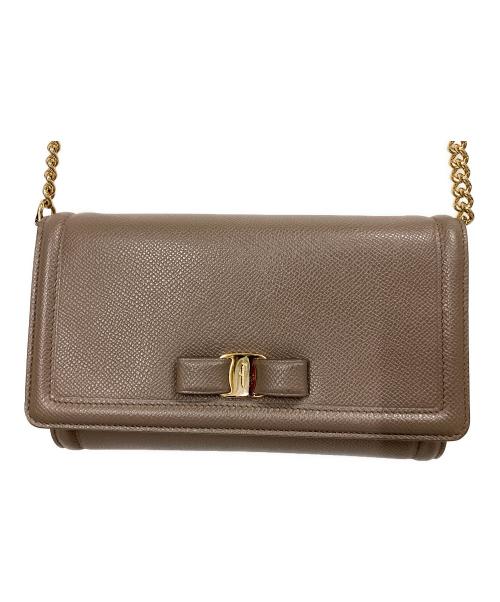 Salvatore Ferragamo（サルヴァトーレ フェラガモ）Salvatore Ferragamo (サルヴァトーレ フェラガモ) ヴァラリボン 2WAYミニバッグ(クラッチバッグ/チェーンショルダーバッグ) ブラウンの古着・服飾アイテム
