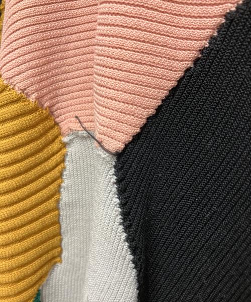 ISSEY MIYAKE（イッセイミヤケ）ISSEY MIYAKE (イッセイミヤケ) KONEKONE変形プリーツニット マルチカラー サイズ:2の古着・服飾アイテム