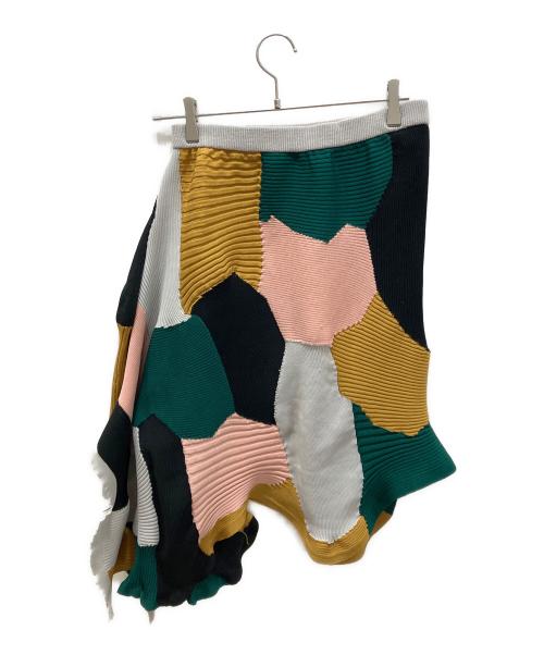 ISSEY MIYAKE（イッセイミヤケ）ISSEY MIYAKE (イッセイミヤケ) KONEKONE変形プリーツスカート マルチカラー サイズ:2の古着・服飾アイテム