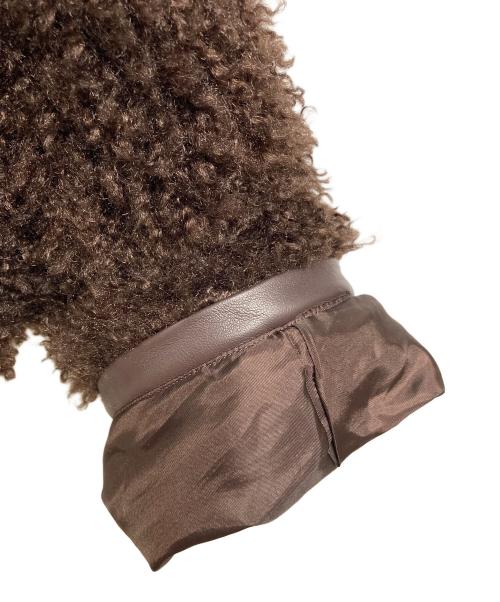 THINGS THAT MATTER（シングスザットマター）THINGS THAT MATTER (シングスザットマター) CRIMPED FUR CROPPED BLOUSON ボアジャケット　ダブルジップ ブラウン サイズ:Fの古着・服飾アイテム