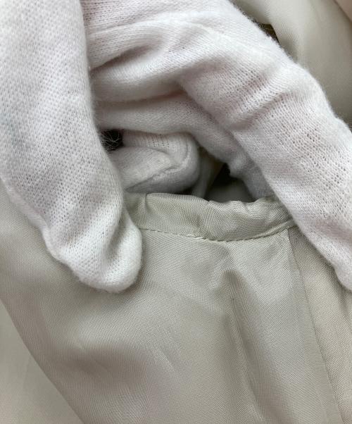 Col Pierrot（コルピエロ）Col Pierrot (コルピエロ) サテンコンビジャケット ベージュ サイズ:38の古着・服飾アイテム
