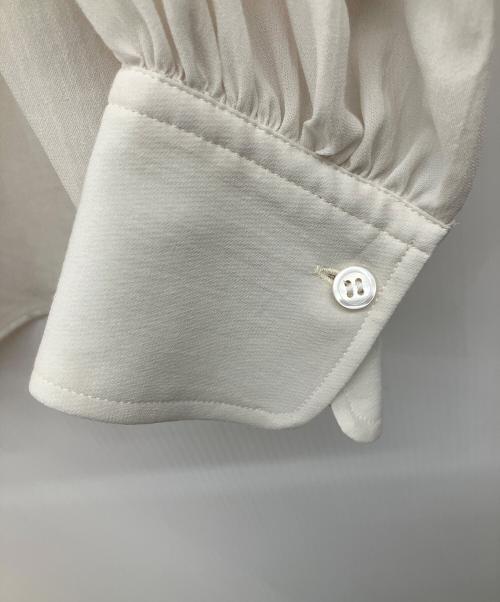 Col Pierrot（コルピエロ）Col Pierrot (コルピエロ) フリル使いブラウス ベージュ サイズ:38の古着・服飾アイテム