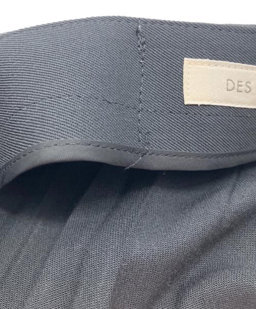 DES PRES（デ プレ）DES PRES (デ プレ) ハイツイストギャバジン イレギュラーヘムプリーツスカート ブラック サイズ:34の古着・服飾アイテム